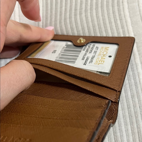 Michael Kors Tan Leather Card Holder - Picture 4 of 4